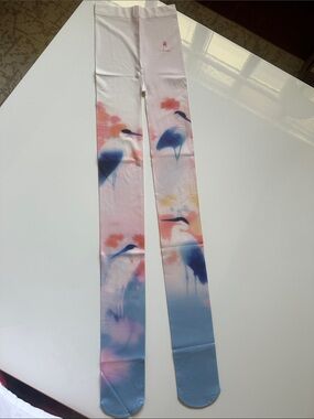 NWT Pink & Blue Crane Print Tights